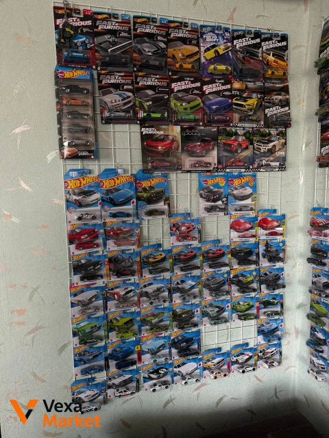 Колекція моделей автомобілів Hot Wheels Fast & Furious