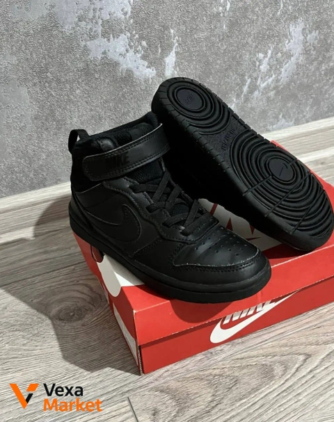 Оригінальні дитячі черевики Nike розмір 28