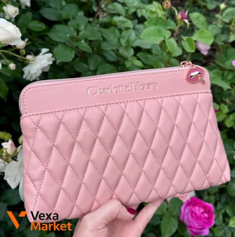 Косметичка Charlotte Tilbury рожева з PU-шкіри