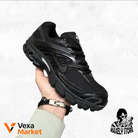 Nike Air Max Moto 2K
