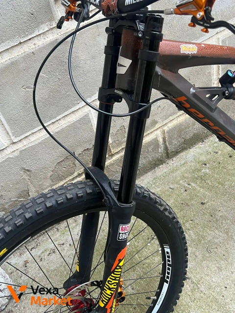 Вилка Rock Shox Boxxer 2015