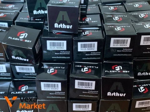 Безколекторні двигуни FlashHobby 3115 900KV та 4320 350KV для FPV дронів