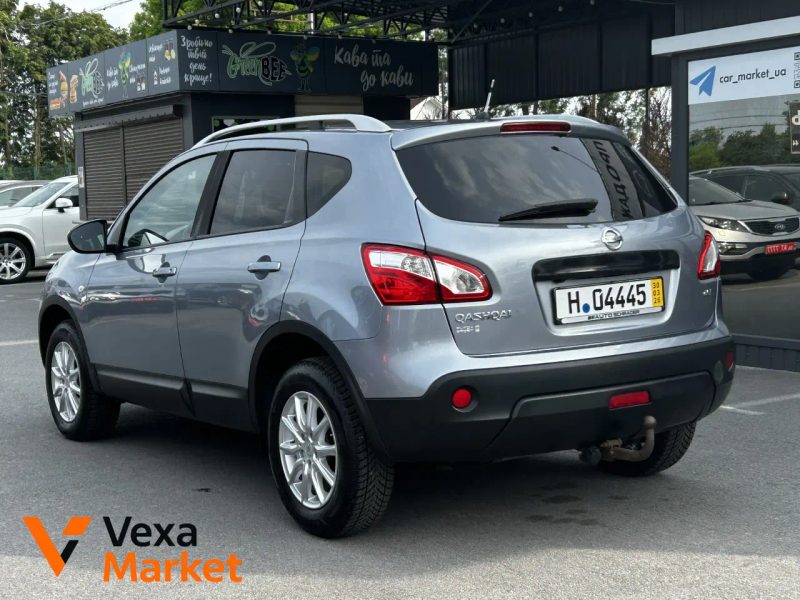 Nissan Qashqai 2011 Сірий Дизель 1.5 л. Ручна / Механіка — фото 3