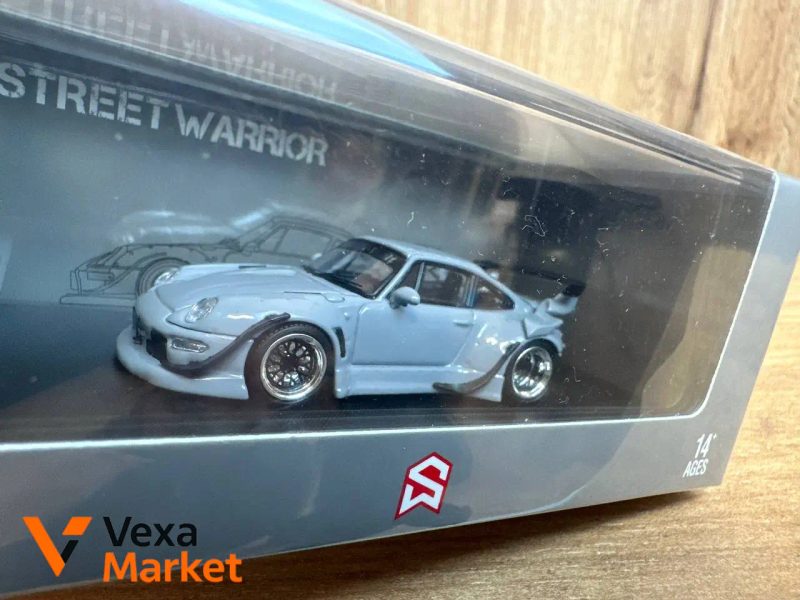 Модель автомобіля Porsche RWB Street Warrior 1:64 — фото 2