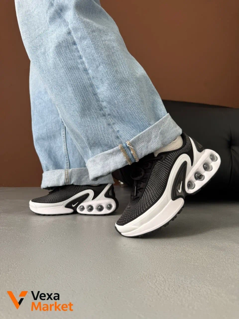 Nike Air Max DN Black White