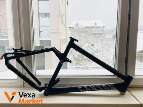 Рама Canyon Nerve XC F8 26