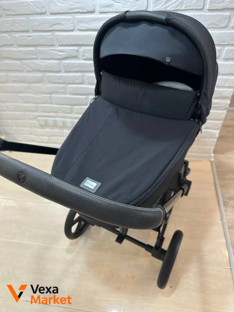 Коляска Cybex Priam 4.0 (2025) чорна — фото 4