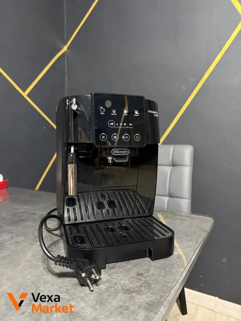 De'Longhi Magnifica S Кавомашина