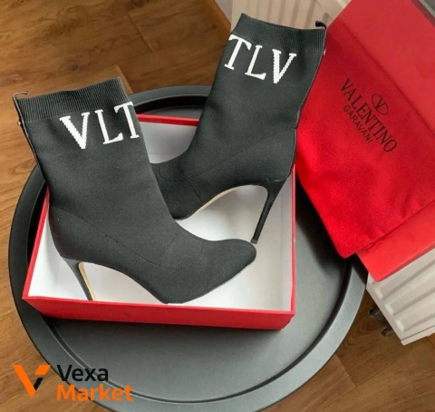 Valentino ботильйони жіночі чорні