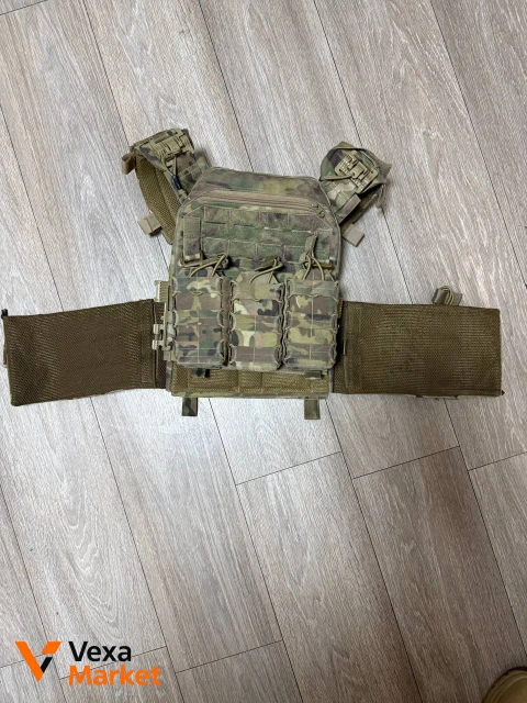 Плитоноска Ukrarmor з підсумками Real Defence