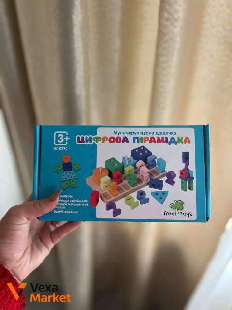 Деревянная развивающая игрушка "Цифровая пирамидка" от Tree Toys