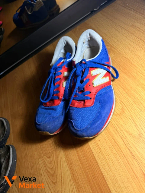 Кросівки New Balance сині 38 розмір