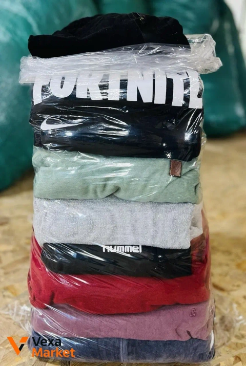 Дитячий спортивний одяг мікс (Nike, Hummel) 10 кг