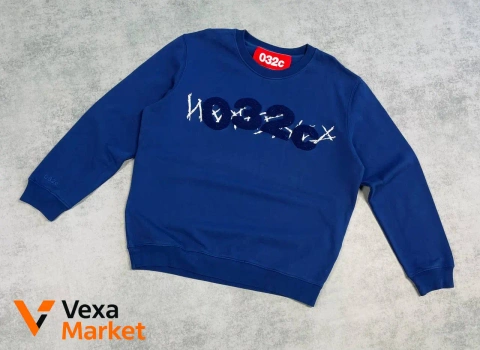 032c Men’s Embroidered Logo Sweatshirt