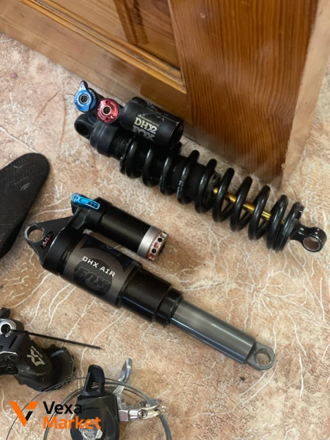 Sram шатуни, гальма Sram Guide R та ніпелі Juice Lubes