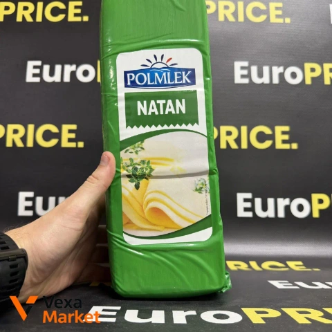 Сир кусковий Polmlek Natan