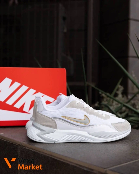 Літні кросівки Nike білі з золотим логотипом