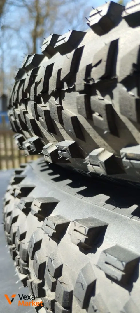 Пара покришок Hutchinson WYRM 29x2.40 TS TL RDY