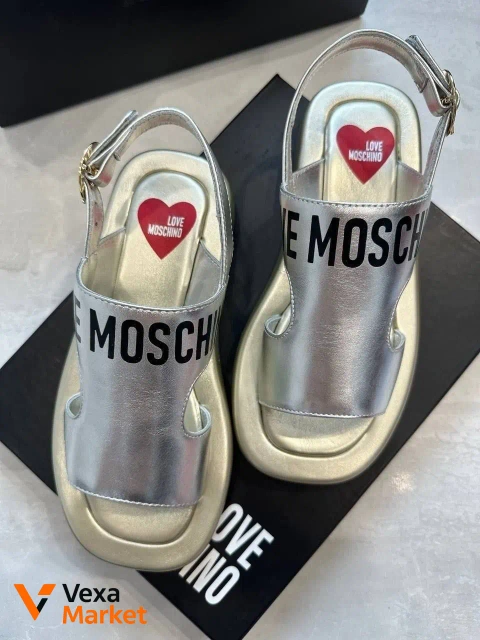 Love Moschino Сандалии женские серебристые кожаные 37 размер