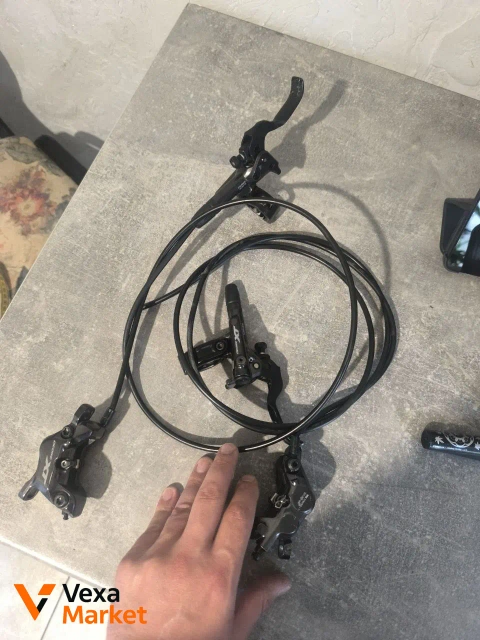 Гідравлічні гальма Shimano BR-M8120