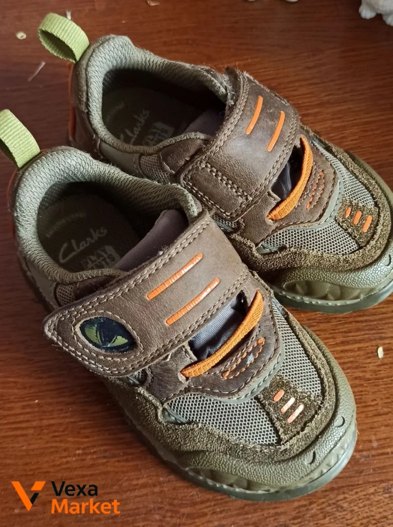 Дитячі кросівки Clarks — фото 2