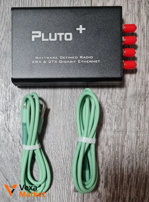 SDR трансівер Pluto plus