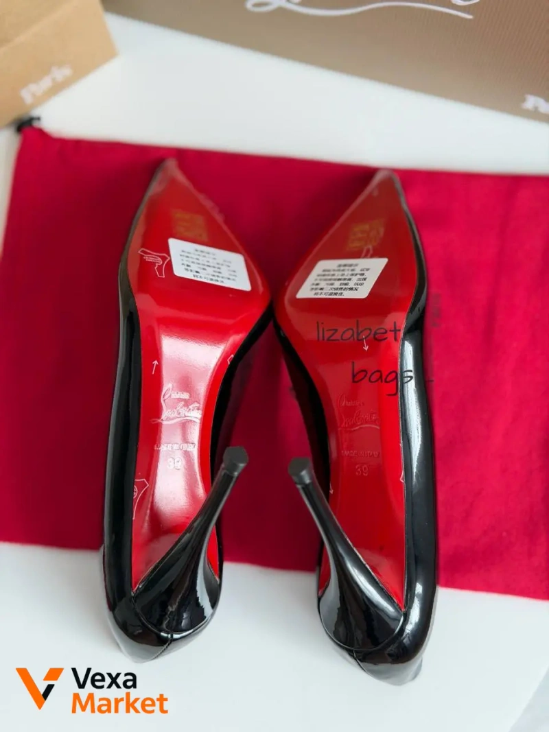 Christian Louboutin туфлі на підборах натуральна шкіра — фото 4