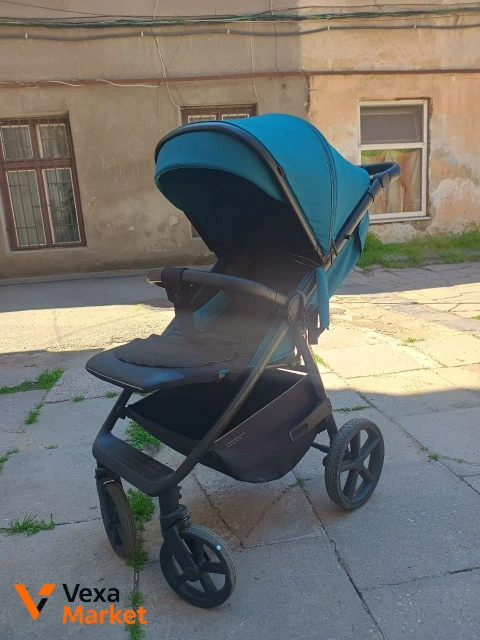 Коляска в отличном состоянии