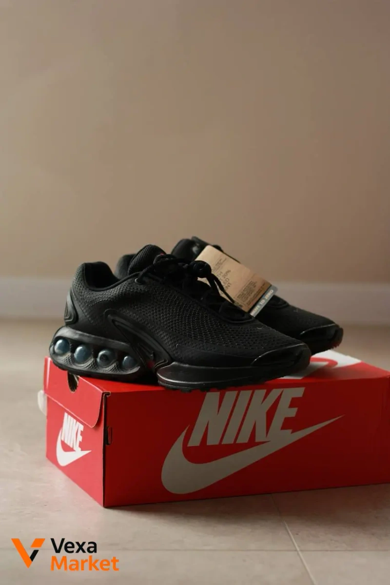 Чоловічі кросівки NIKE AIR MAX DN 41 розмір — фото 2