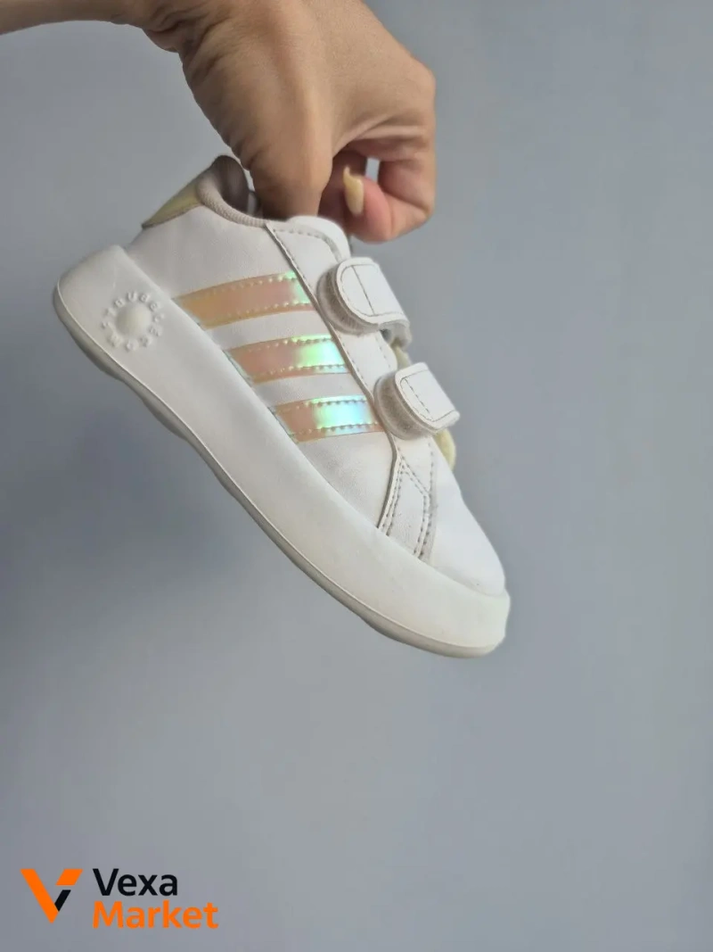 Кросівки adidas 24 розмір, устілка 14,5 см — фото 2