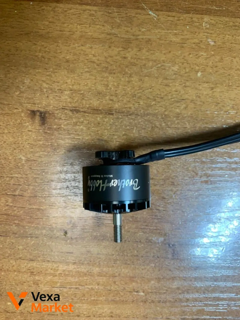 Двигуни BrotherHobby Avenger 2806.5 1300KV та Tornado 3115 T5 Pro 900KV — фото 3