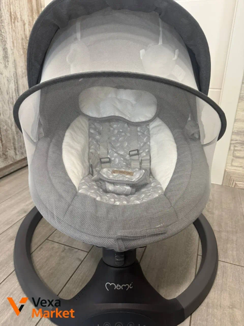 Заколисуючий центр MoMi Kenani Dark Grey