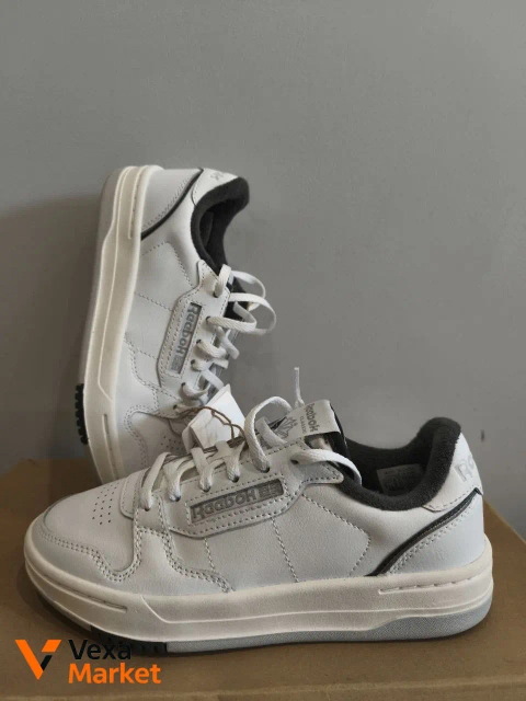 Reebok шкіра 35.5 р