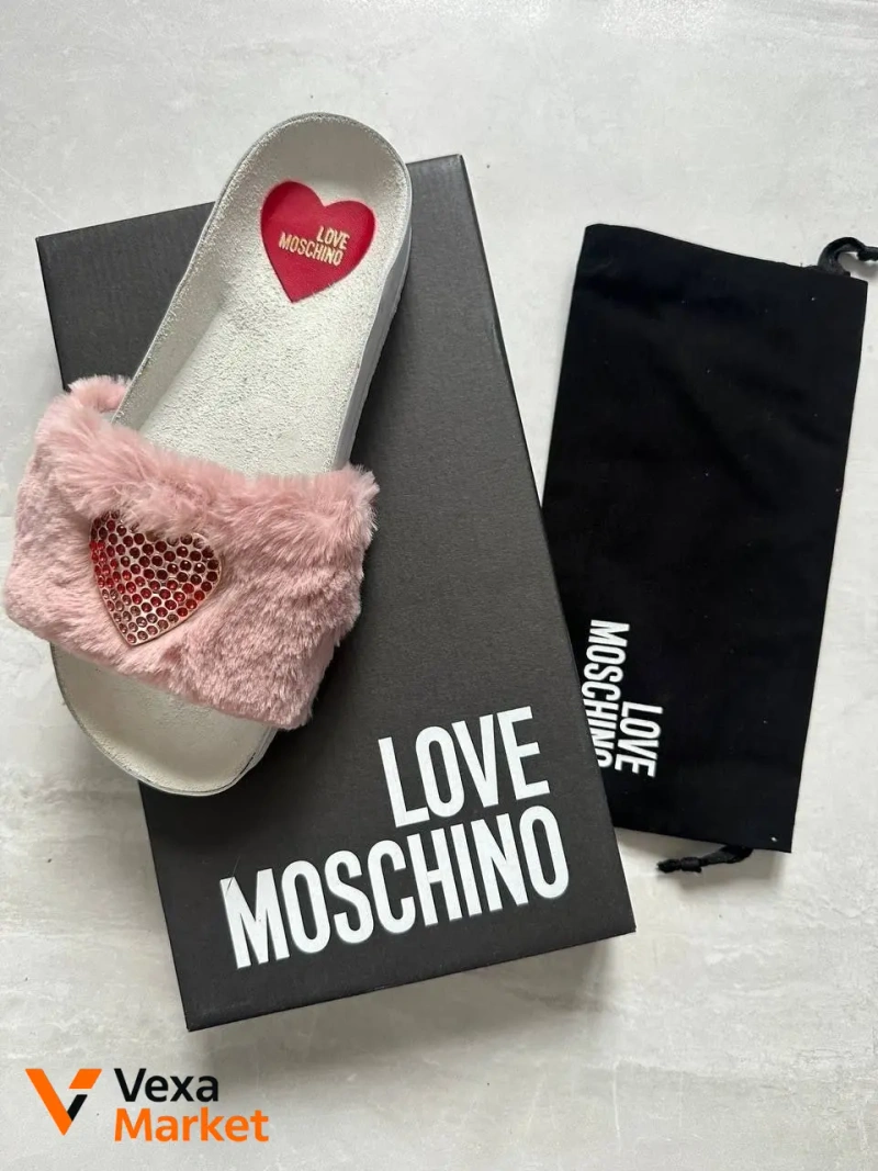 Love Moschino шлепанцы женские розовые с сердцем — фото 4