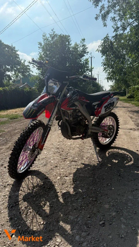 Кроссовый мотоцикл GEON DAKAR 250 2v