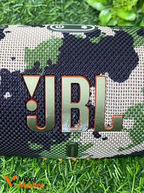 Портативная акустика JBL Charge 5
