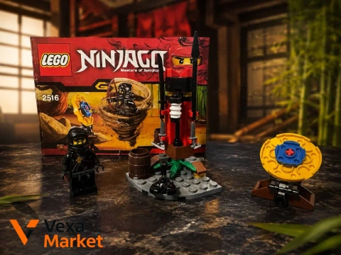 Lego Ninjago 2216 Тренувальна застава 2011 року