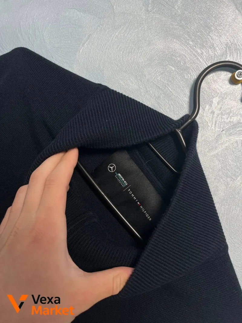Tommy Hilfiger x AMG Petronas Motorsport 1/4 zip L — фото 3