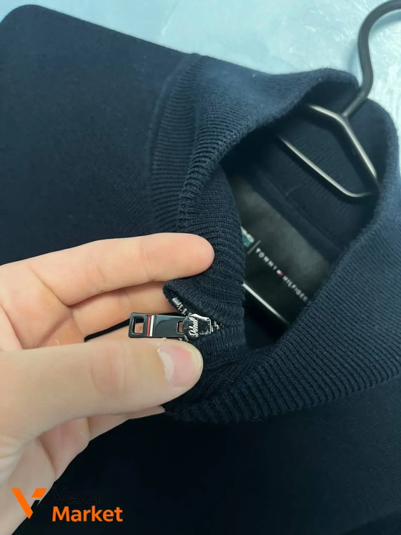 Tommy Hilfiger x AMG Petronas Motorsport 1/4 zip L — фото 5