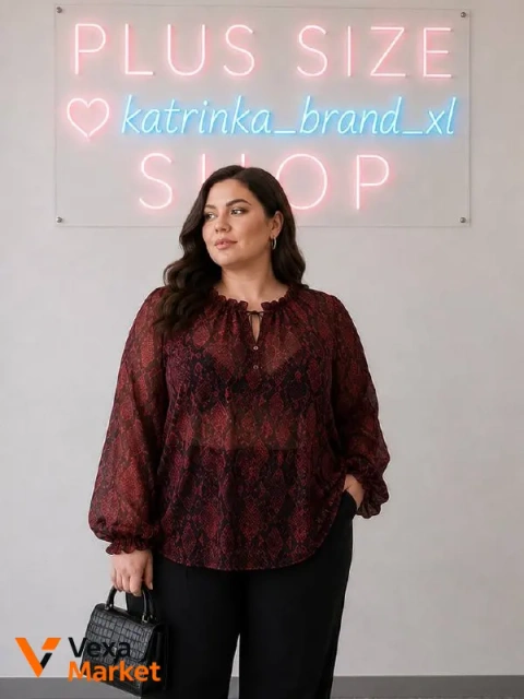 Шифонова блуза F & F в принт бордового кольору