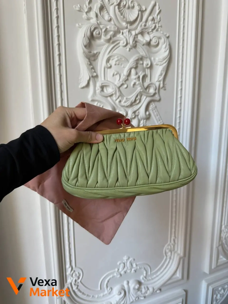 Клатч Miu Miu фісташковий — фото 3