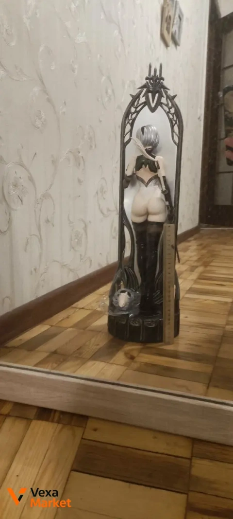 Фігурка 2B, висота 60 см