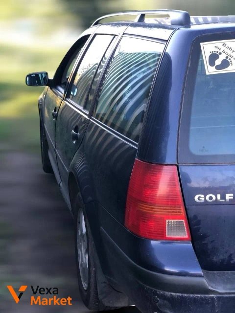 Volkswagen Golf 4 універсал 1.4 бензин механіка 2000 року
