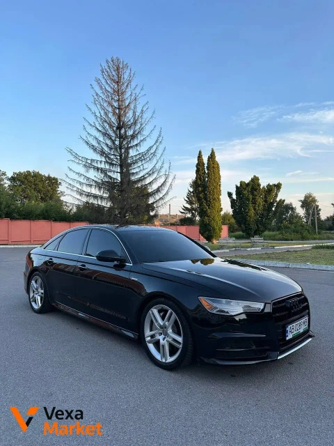 Audi A6 2015 Бензин 3.0л Чорний