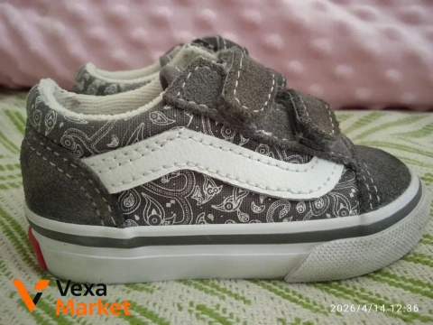 Дитячі кросівки Vans