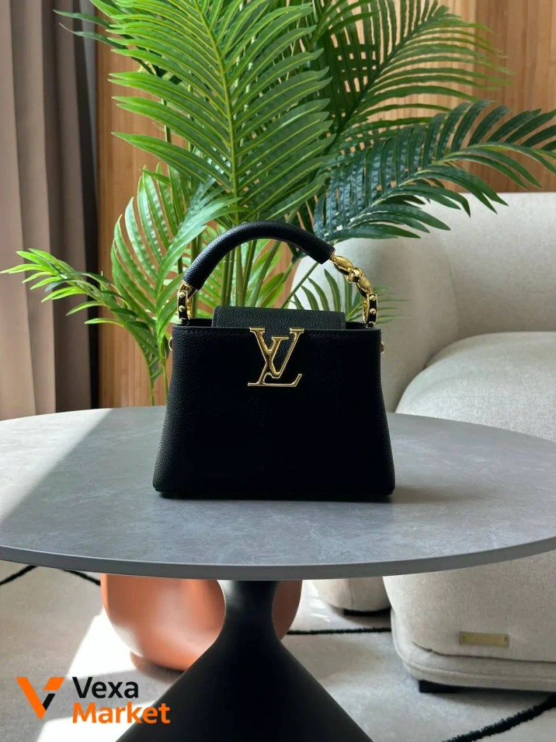 Louis Vuitton Capucines Mini Black/Gold Шкіра — фото 6