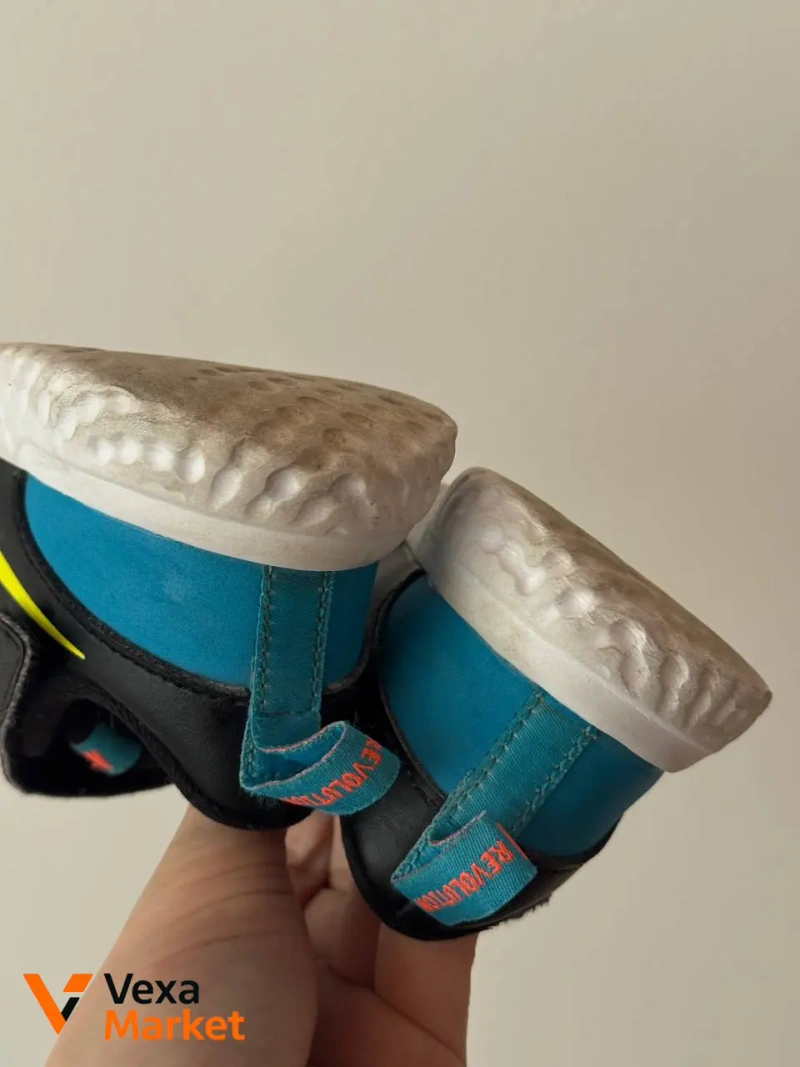 Кросівки Nike 26 розмір, 16 см устілка — фото 3