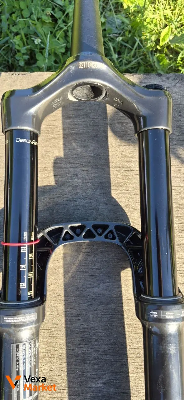 Вилка RockShox Lyrik Select+ 170мм Charger 2.1 — фото 4