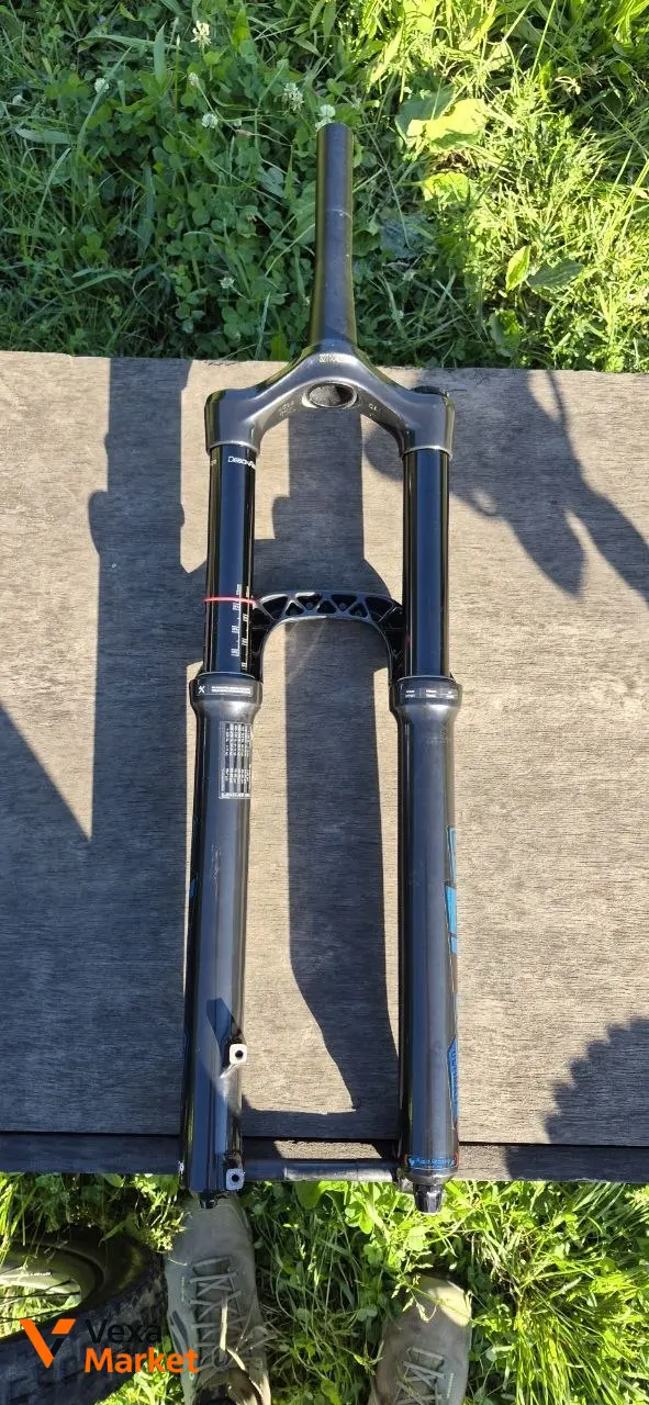 Вилка RockShox Lyrik Select+ 170мм Charger 2.1 — фото 5