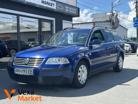 Volkswagen Passat B5+ 2003 2.0 л Бензин Синий